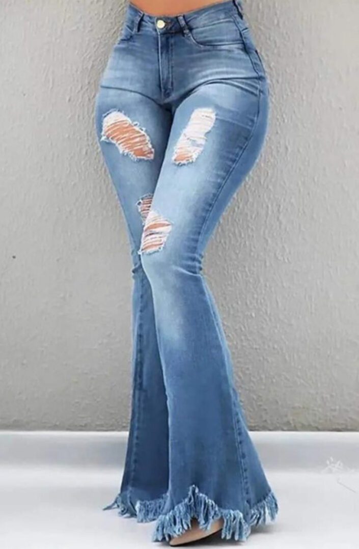 TKK Mystery Distressed Boyfriend Jeans