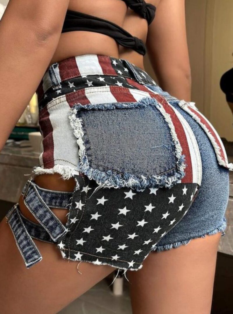 TKK USA Buckled Denim Shorts